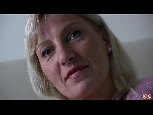 ❤️ A mãe que todos fodemos ... Senhora, comporte-se! ❤❌ Porno vídeo em pt.teatroporno.ru ️❤